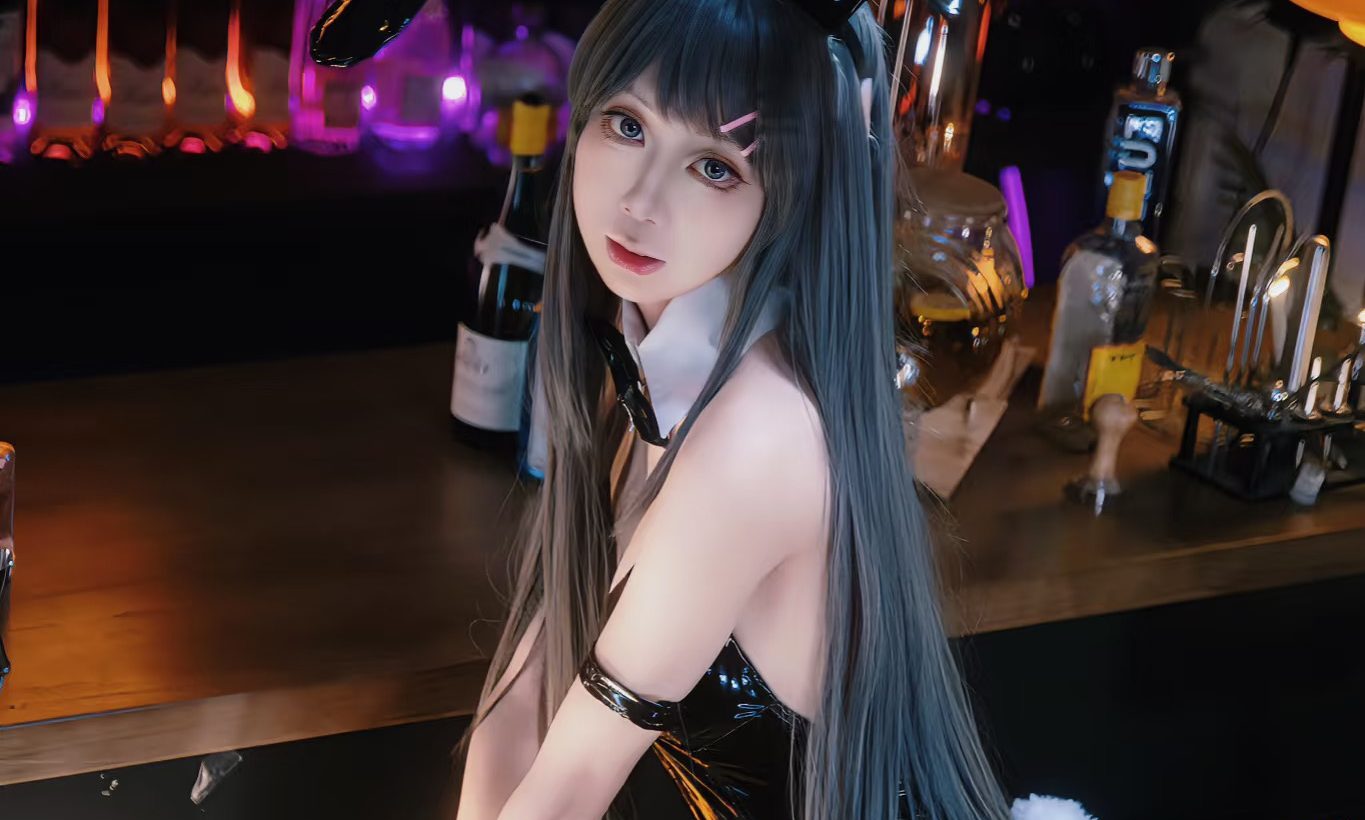 Bunny Girl Costume: The Dual Life of Confidence